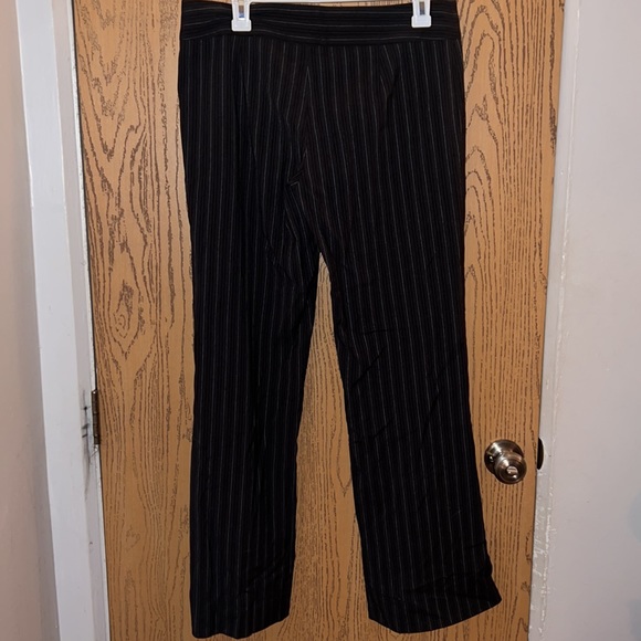 BCBG size 8 low rise flare pinstripe pants women’s - Picture 4 of 4